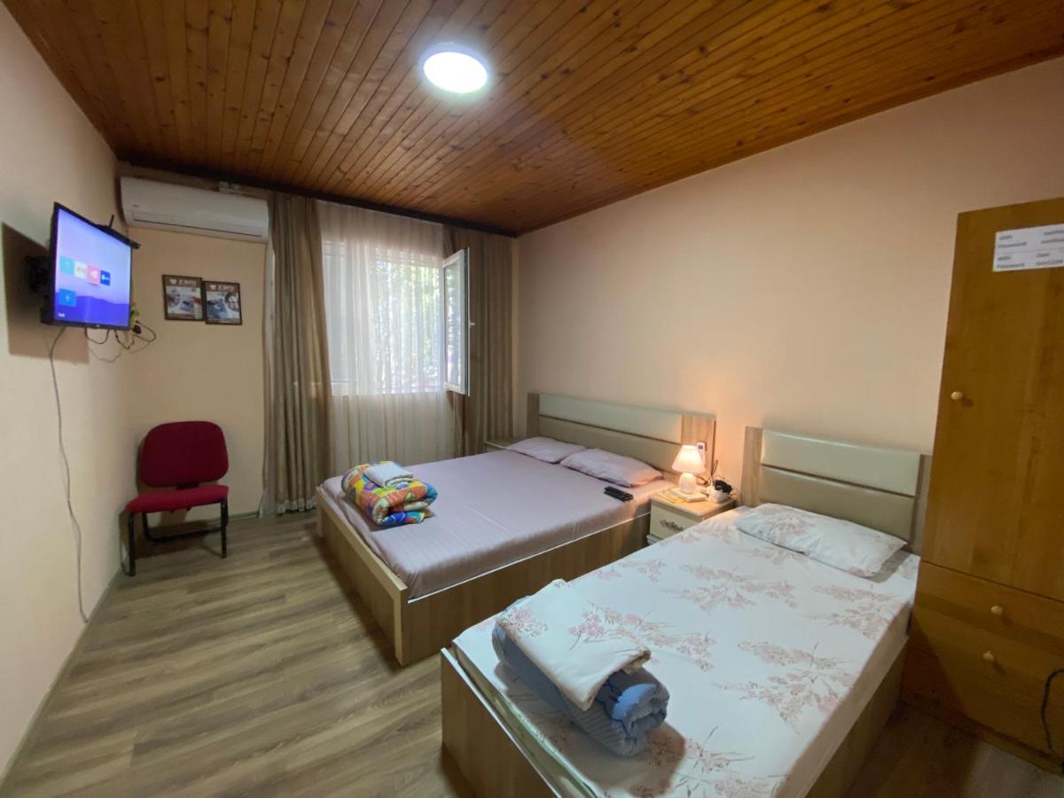 Zani Hostel Prizren Exterior photo